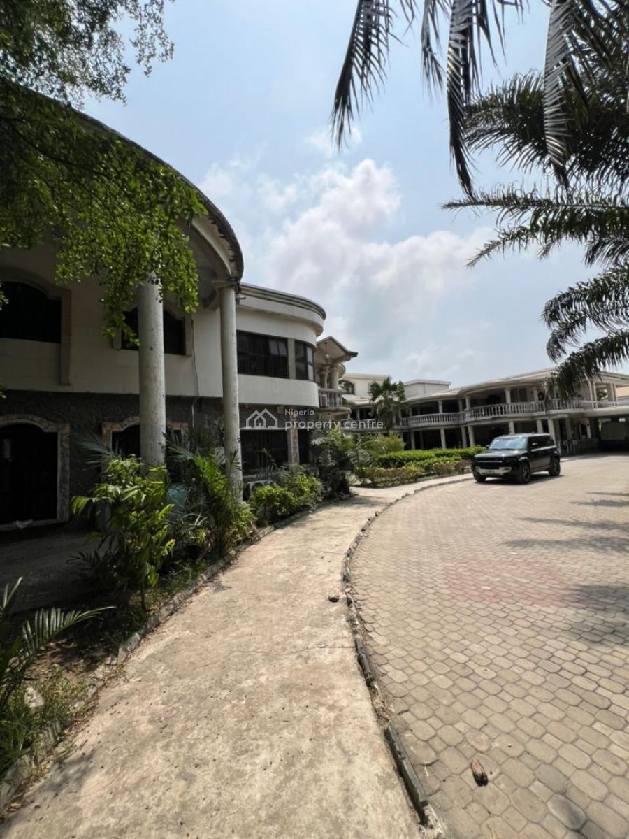 15 Plots with Structures Within a Serene Environment, Ikate Elegushi, Lekki, Lagos, Mixed-use Land for Sale