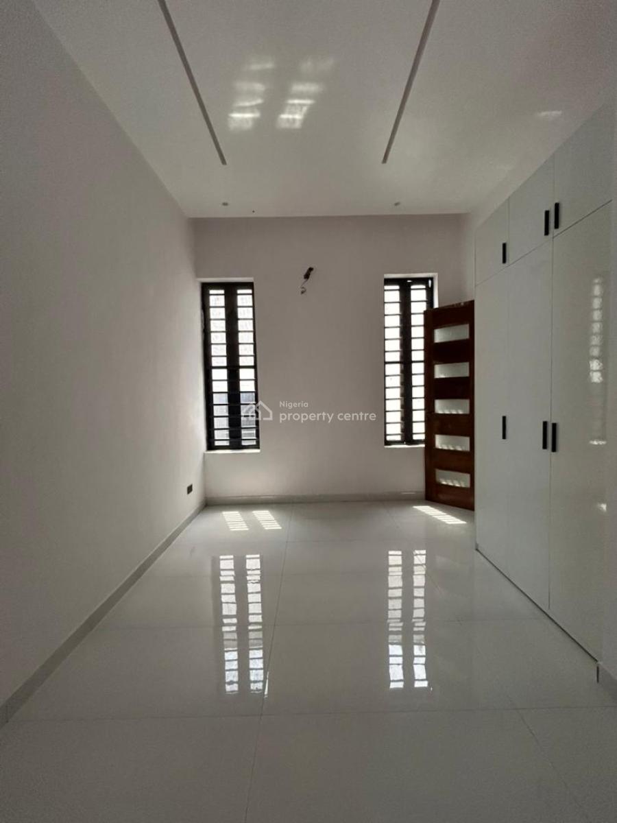 5-bedroom Detached House + Bq, Ikota, Lekki, Lagos, House for Sale