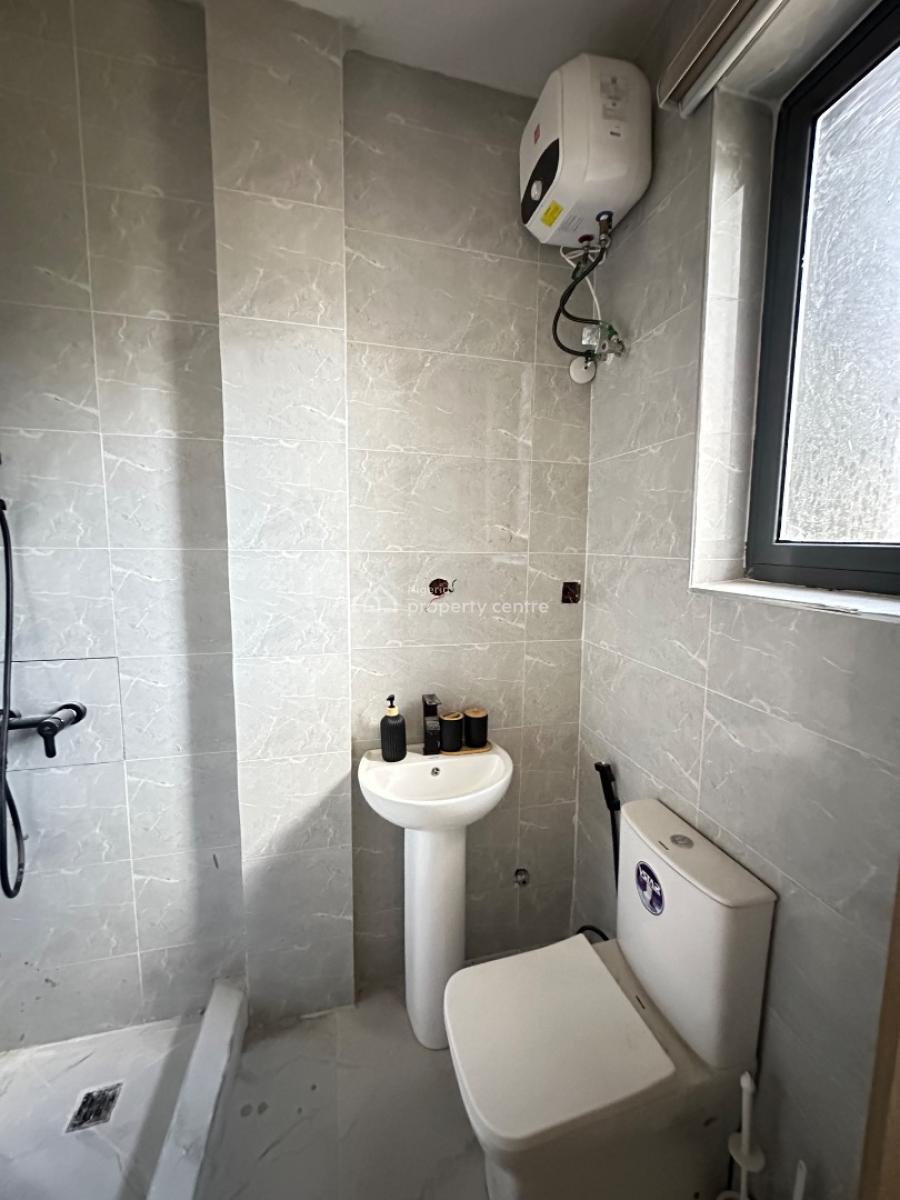 Contemporary 2-bedroom Apartment with Swimming Pool, Ikate Elegushi, Lekki, Lagos, Flat / Apartment for Sale