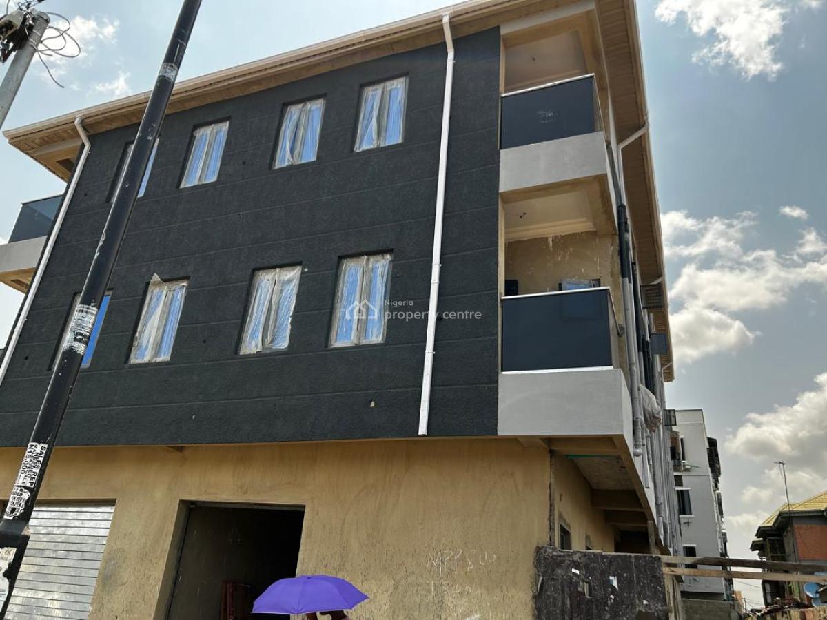 Newly Built 2bedroom, Gbagada, Gbagada, Lagos, Flat / Apartment for Rent