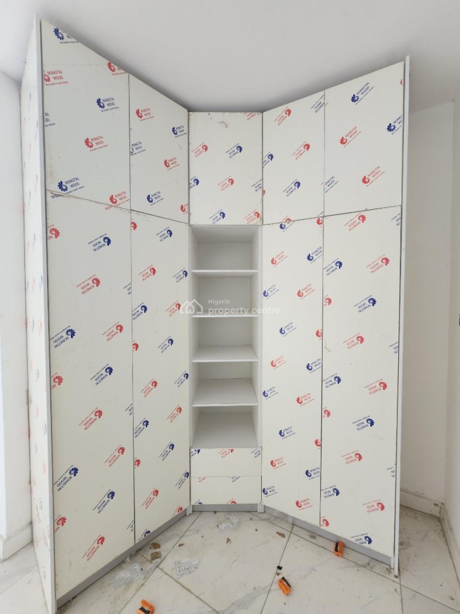 Luxury 2 Bedroom Apartment with Gym and Pool, Ikate, Lekki, Lagos, Flat / Apartment for Sale