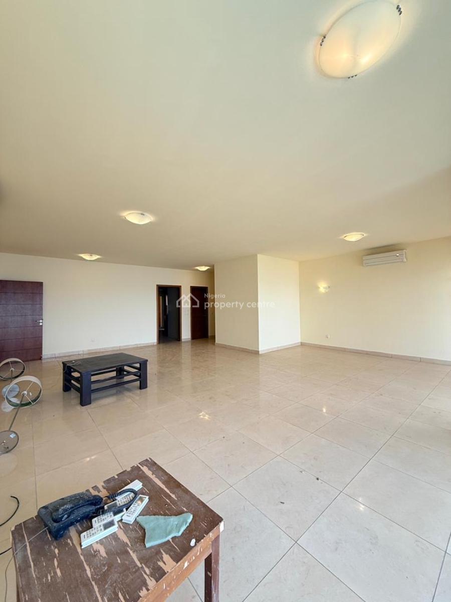 3 Bedroom Luxury Apartment with Pool, Kids Play Area and Elevators, Banana Island, Ikoyi, Lagos, Flat / Apartment for Rent