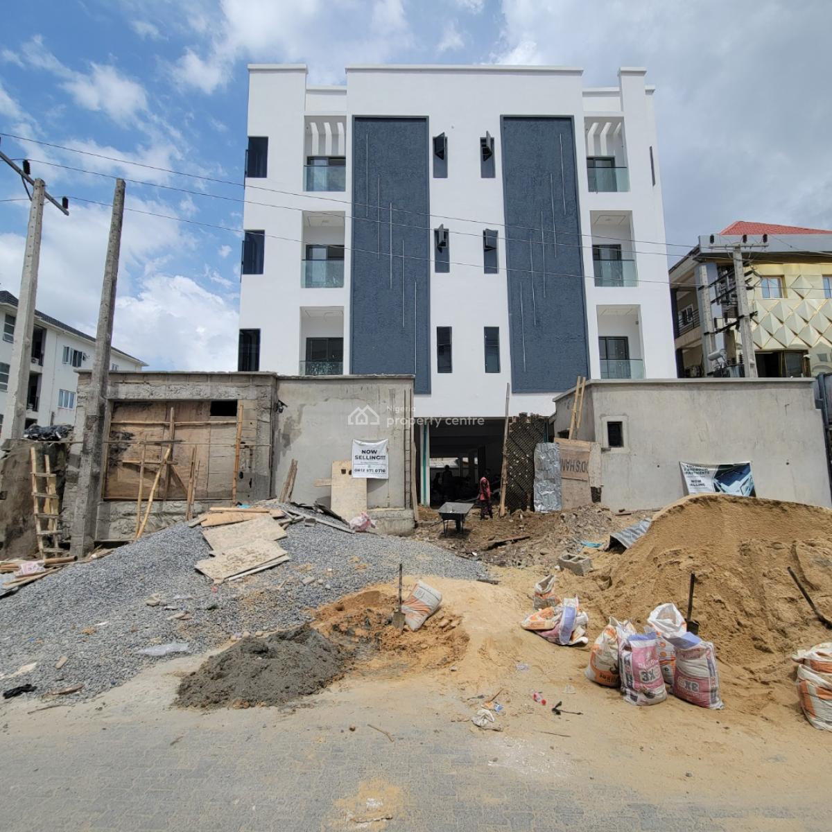 Marvelous 2 Bedroom Apartment with a Pool and Gym, Ikate, Lekki, Lagos, Flat / Apartment for Sale