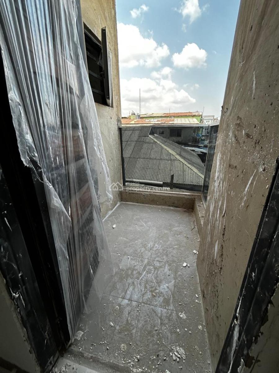 3 Bedroom Flat, Gbagada, Lagos, Flat / Apartment for Rent