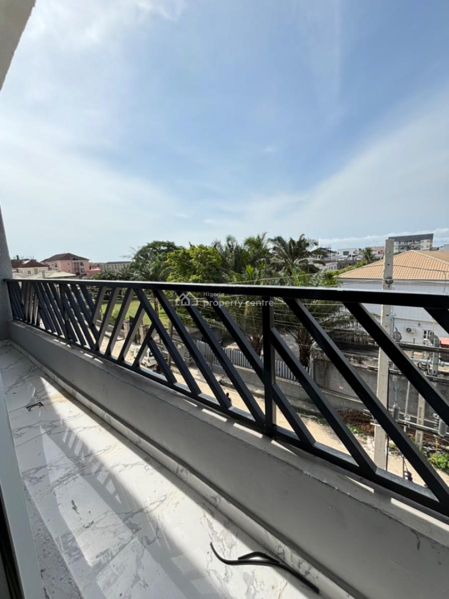 Spacious 2 Bedroom Apartment on The 2nd Floor with Swimming Pool., Ikate, Lekki, Lagos, Flat / Apartment for Rent