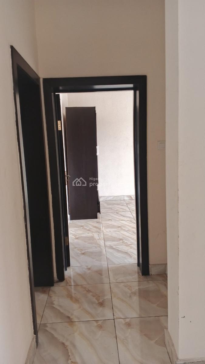 Luxury 2 Bedroom Flat, Scheme 2 Estate Abraham Adesanya Ajah, Lekki Phase 2, Lekki, Lagos, Flat / Apartment for Rent