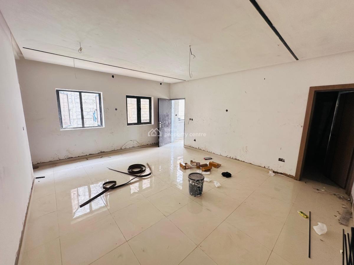 1 Bedroom Flat  2 Toilets  (1 Minutes Untarred), Life Camp, Abuja, Block of Flats for Sale