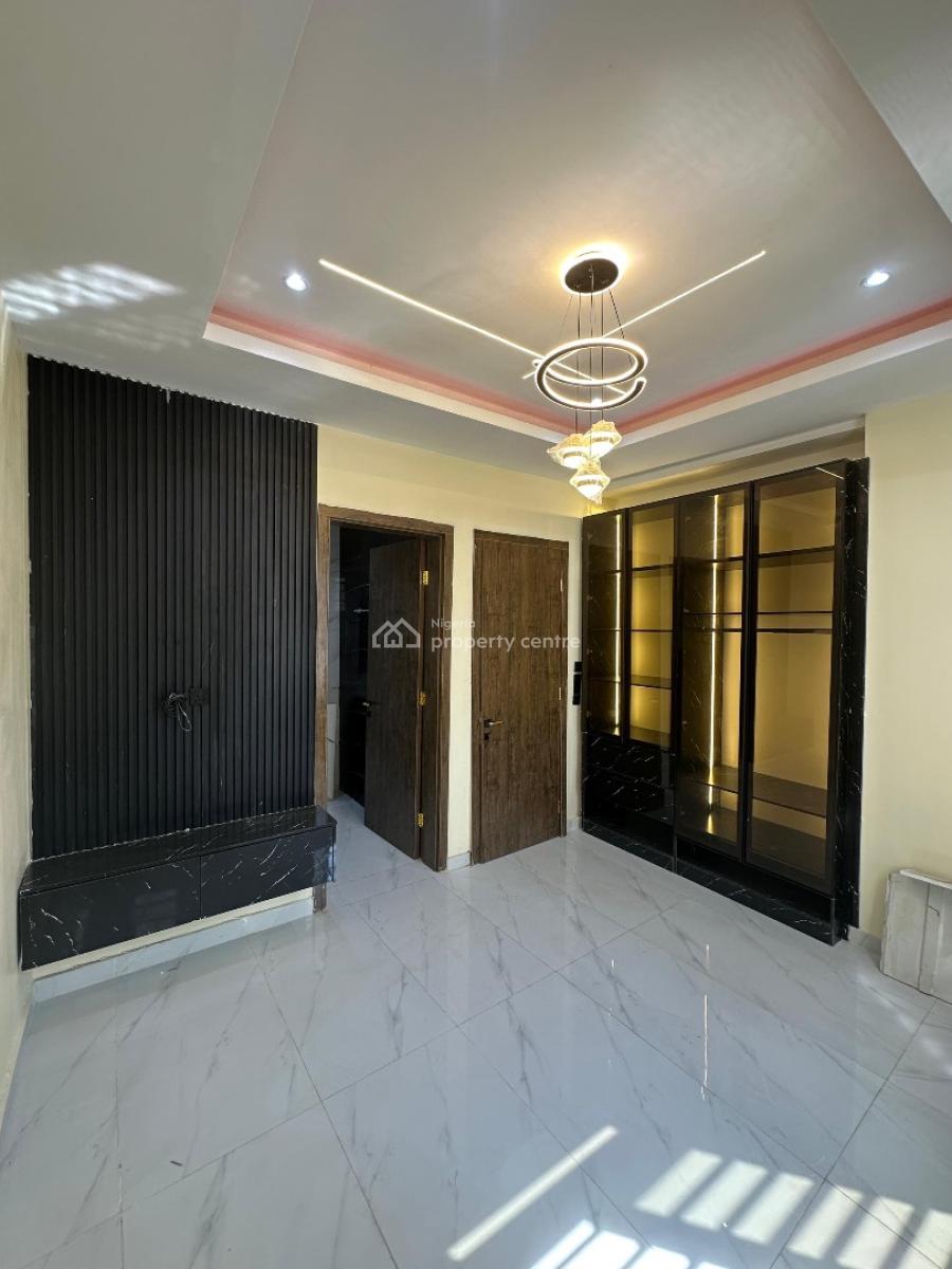 Newly Finished 3 Bedroom Apartment with Bq, Lekki Phase 1, Lekki, Lagos, House for Sale