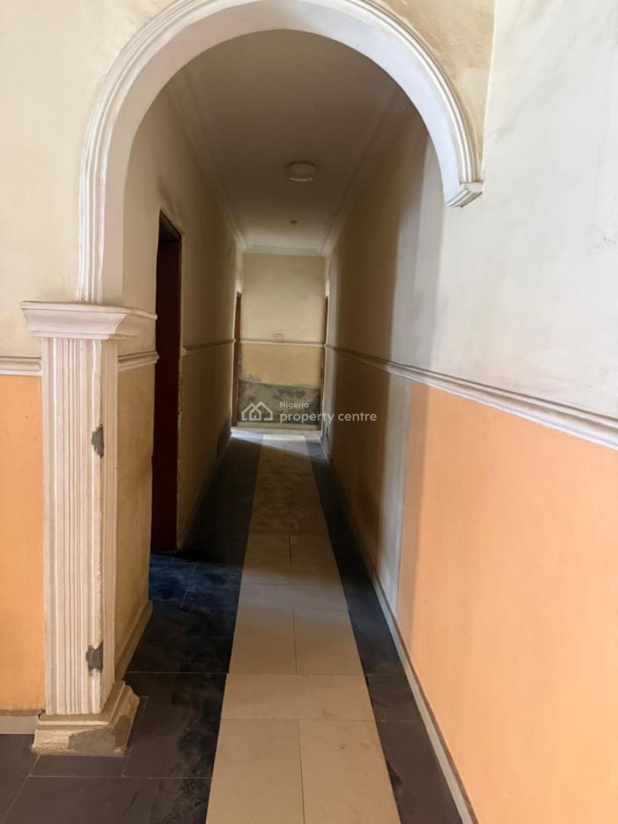 Exceptionally Spacious 3 Bedroom Apartment, Close to Fusion Plaza, Wuye, Abuja, Flat / Apartment for Sale