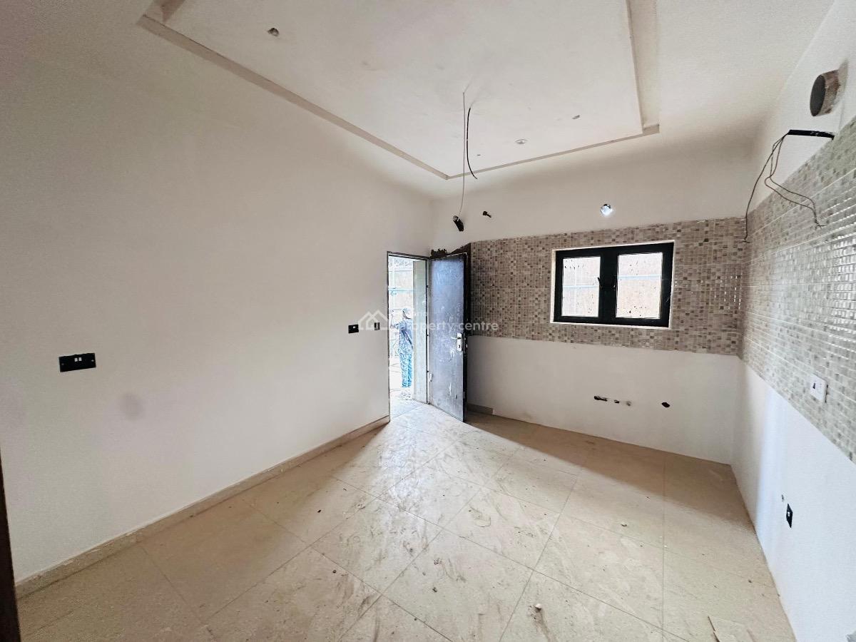 3 Bedroom Flat with Bq   (1 Minutes Untarred), Life Camp, Abuja, Block of Flats for Sale