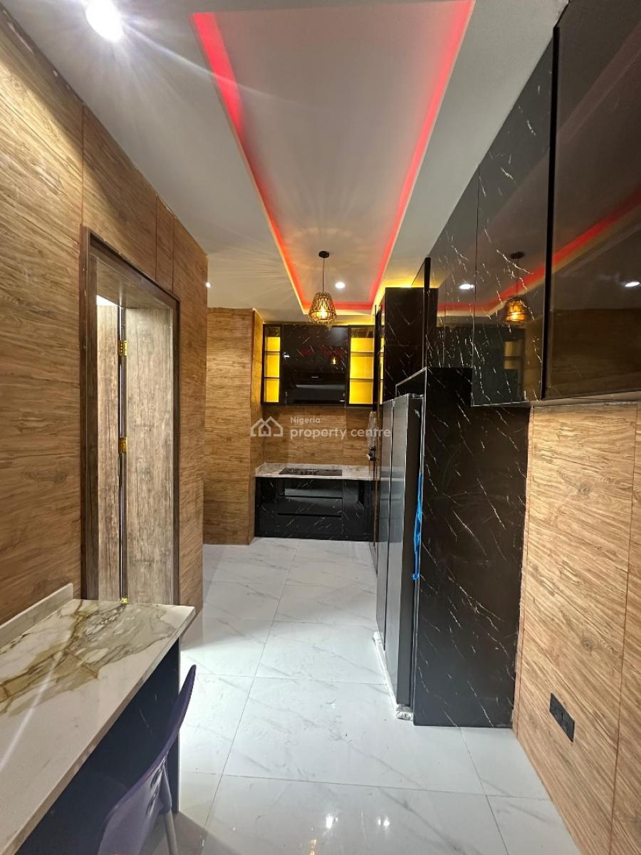 Newly Finished 2 Bedroom Apartment with Bq, Lekki Phase 1, Lekki, Lagos, Flat / Apartment for Sale