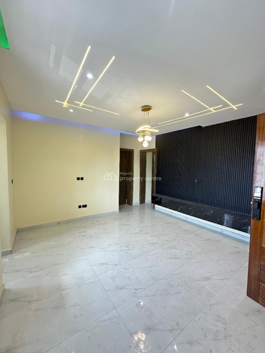 Newly Finished 2 Bedroom Apartment with Bq, Lekki Phase 1, Lekki, Lagos, Flat / Apartment for Sale