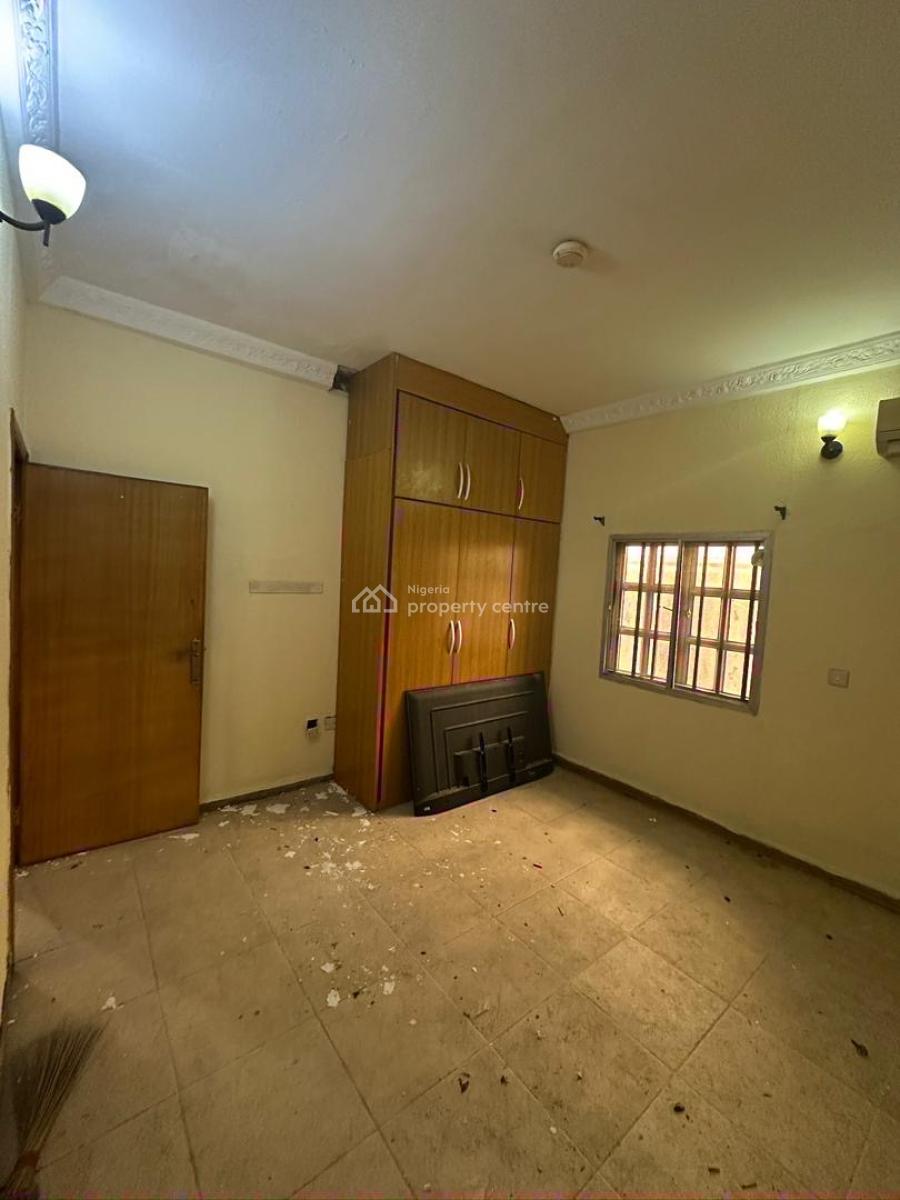 Newly Renovated 5 Bedroom Semi-detached Duplex for Lease, Lekki Phase 1, Lekki, Lagos, Semi-detached Duplex for Rent