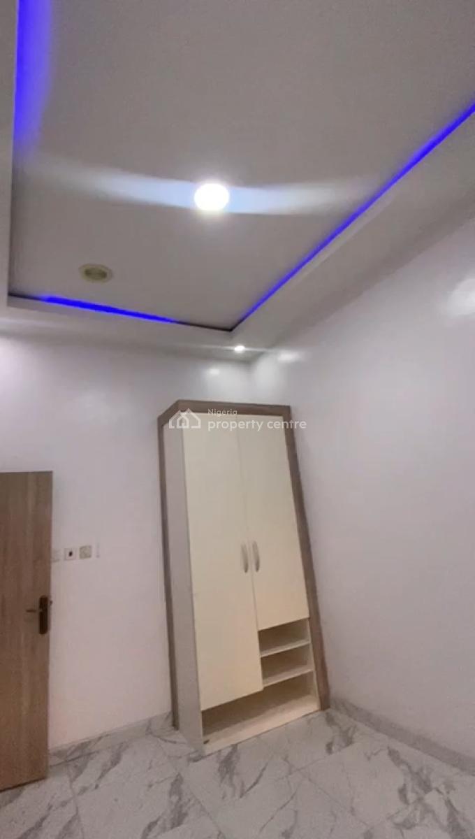 Luxury Executive Room (upper Floor) with Shared Kitchen, Ikota Villa, Ikota, Lekki, Lagos, Flat / Apartment for Rent