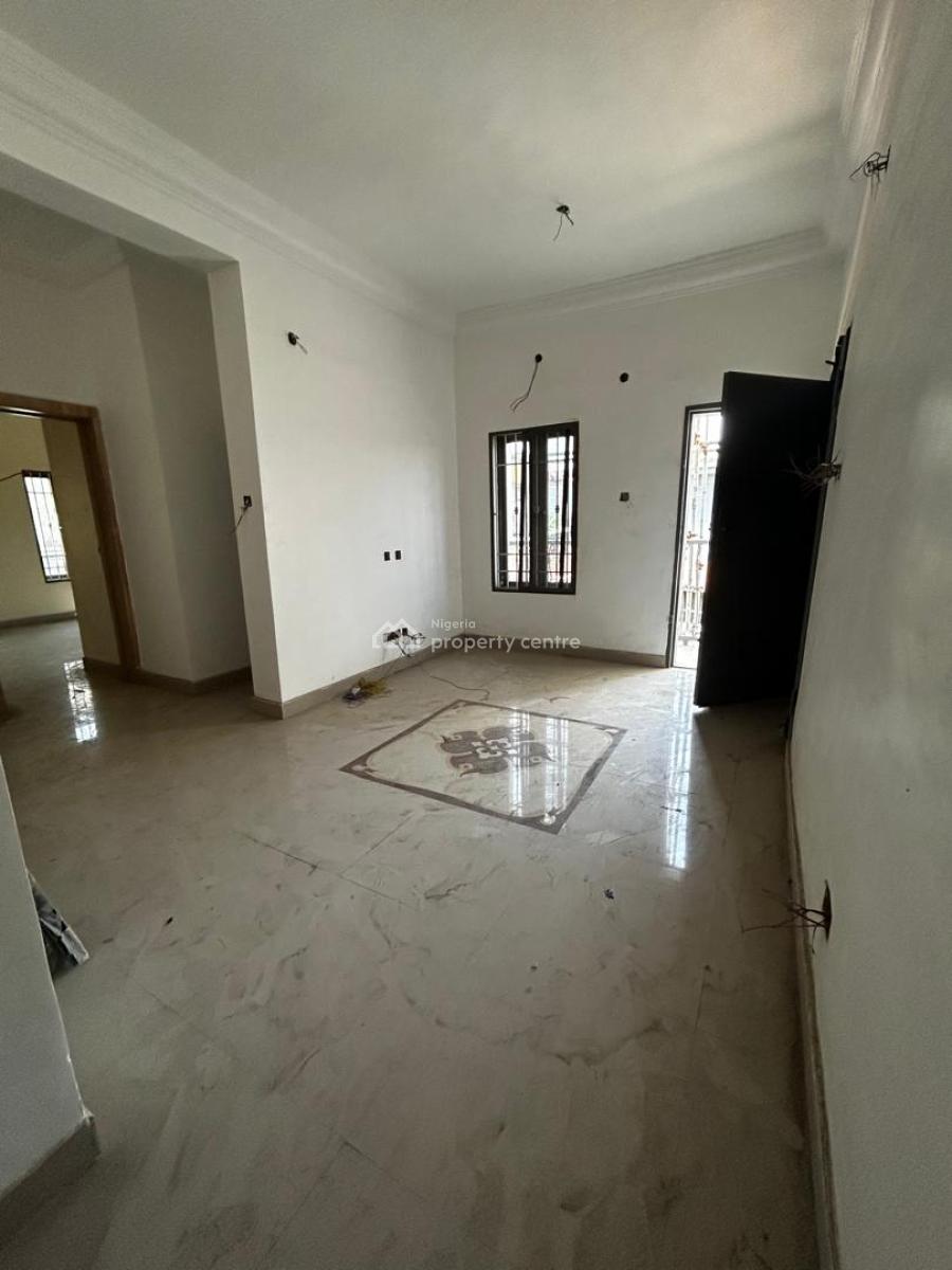 14 Units of Newly Built Miniflats, Akoka, Yaba, Lagos, Block of Flats for Sale