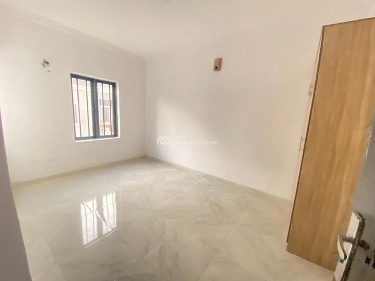 Brand New Self Serviced 2 Bedroom Flat, Farmville Estate,opposite Blenco Supermarket, Sangotedo, Ajah, Lagos, Flat / Apartment for Rent