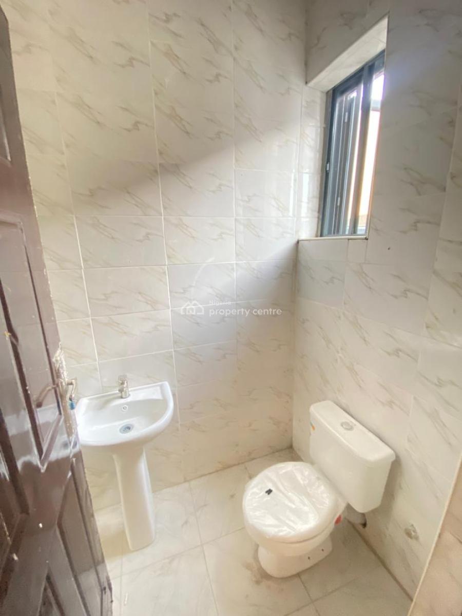 Brand New Self Serviced 2 Bedroom Flat, Farmville Estate,opposite Blenco Supermarket, Sangotedo, Ajah, Lagos, Flat / Apartment for Rent