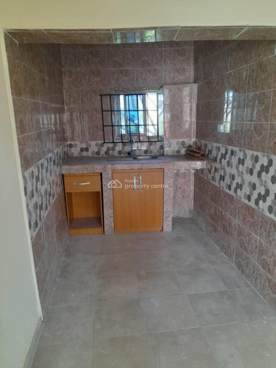 a Room Self Contained Downstairs, Lafiaji, Orchid Road, Lafiaji, Lekki, Lagos, Self Contain (single Rooms) for Rent