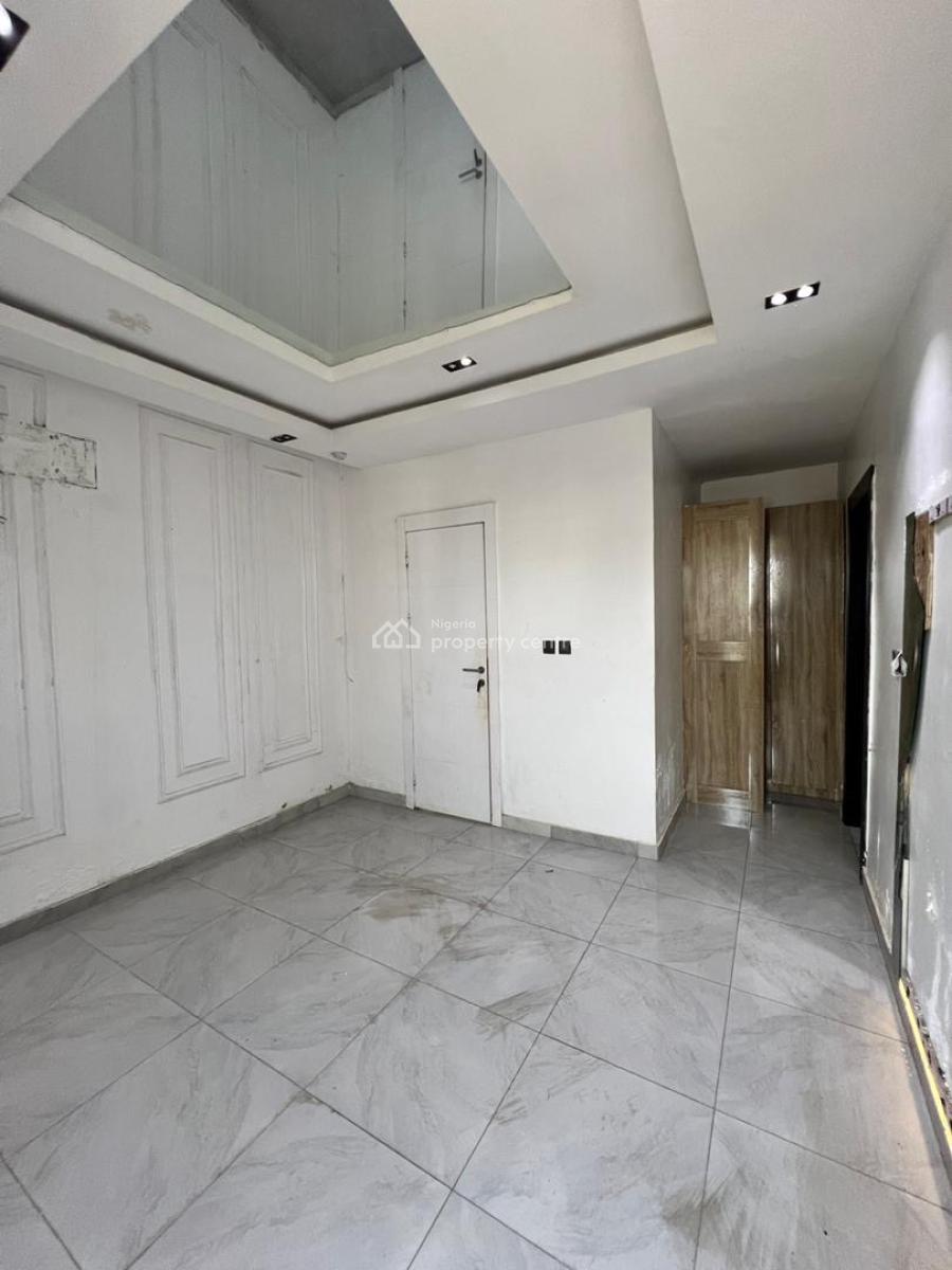 2bedroom Apartment, Ologolo, Lekki, Lagos, Flat / Apartment for Rent