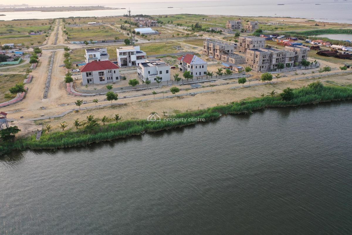 Luxurious Waterview 6 Bedroom Mansion in a Golf Course Estate, Gracefield Island Chevron, Lekki, Lagos, House for Sale