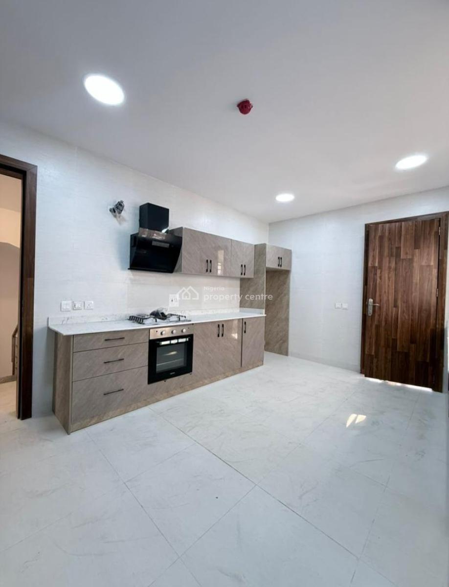 Brand New Spacious 4 Bedroom Duplex with Bq, Chevron Drive, Lekki, Lagos, Semi-detached Duplex for Rent