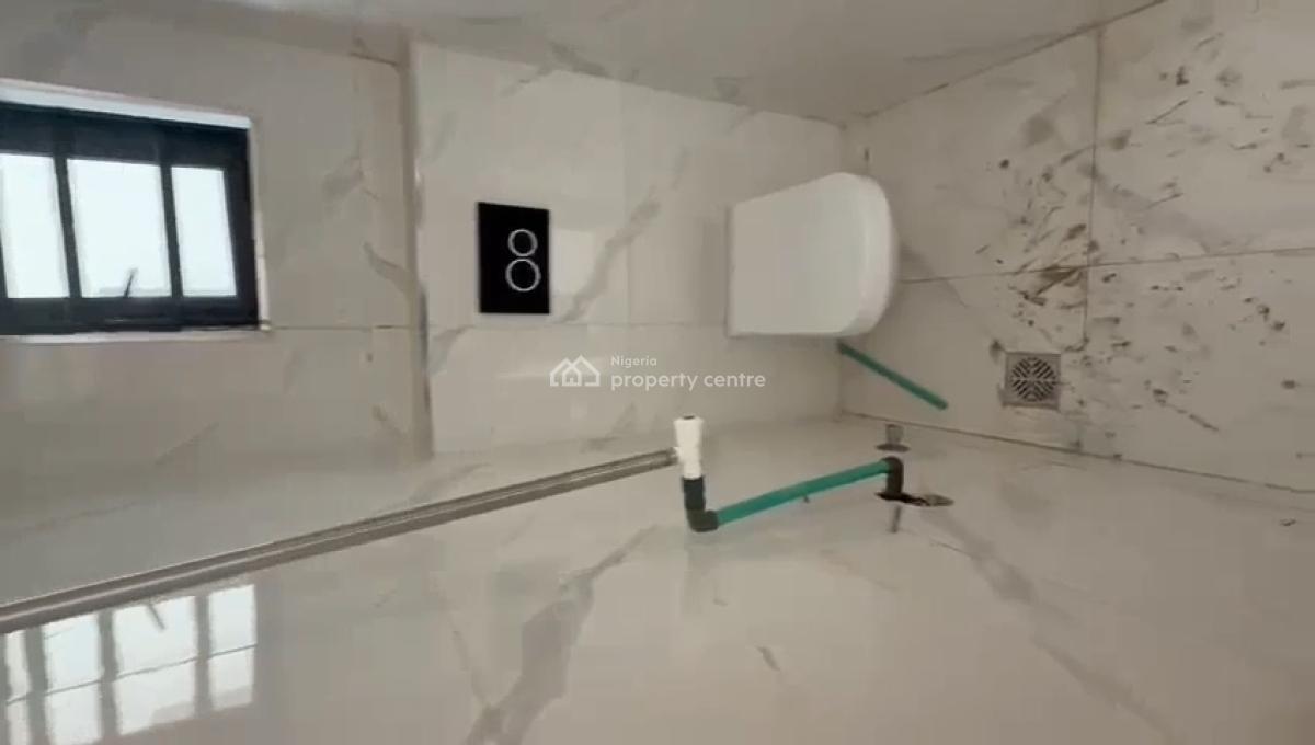 Luxury Spacious Studio with Fitted Open Plan Kitchen, Royal Pine, Orchid Road, Lekki, Lagos, Flat / Apartment for Rent