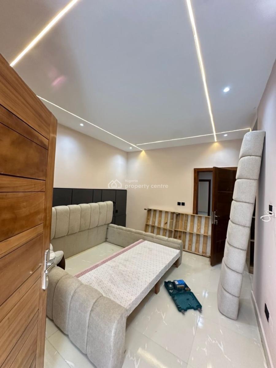 Elegant 2-bedroom Maisonette in Ikate, Lagos, Ikate, Ikate, Lekki, Lagos, Block of Flats for Sale