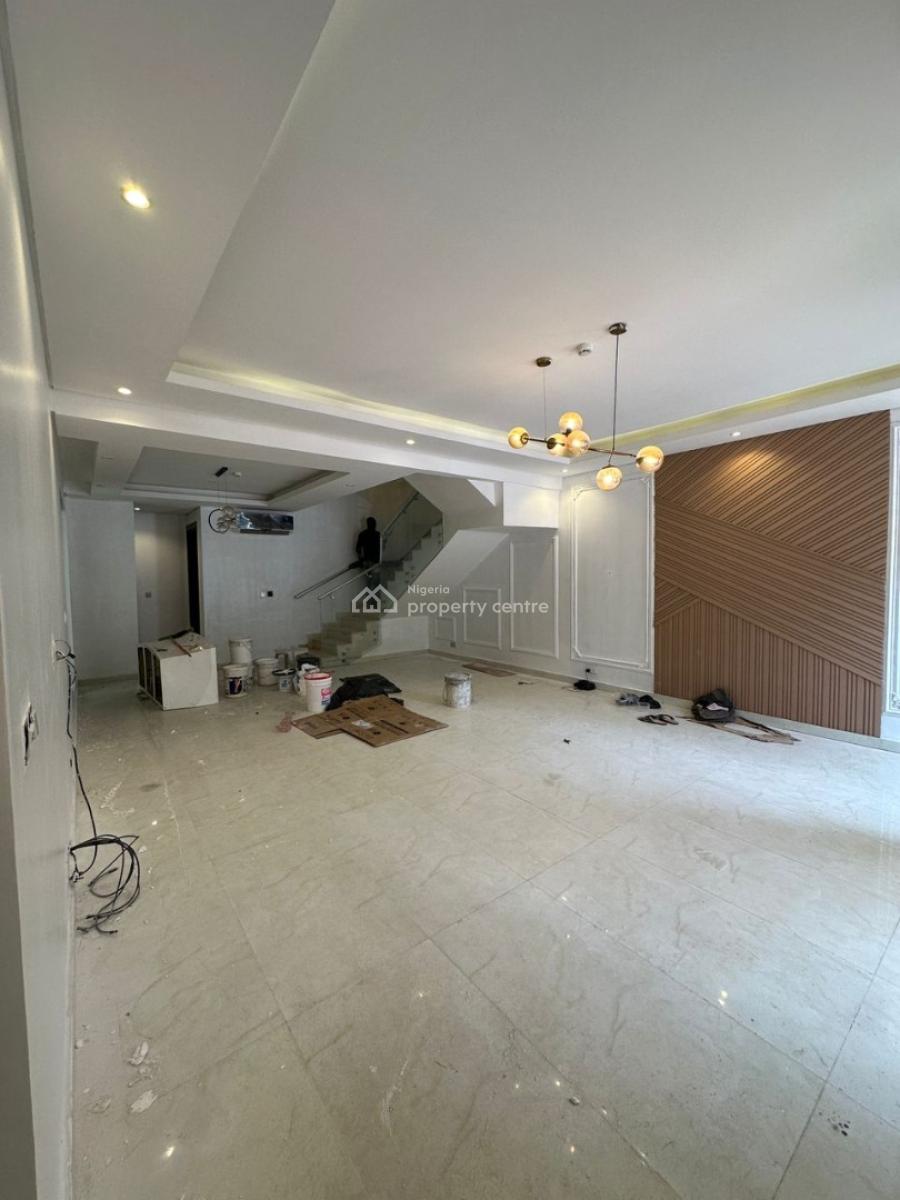 2 Units of Newly Renovated Spacious 4-bedroom Maisonette, Banana Island, Ikoyi, Lagos, Flat / Apartment for Rent