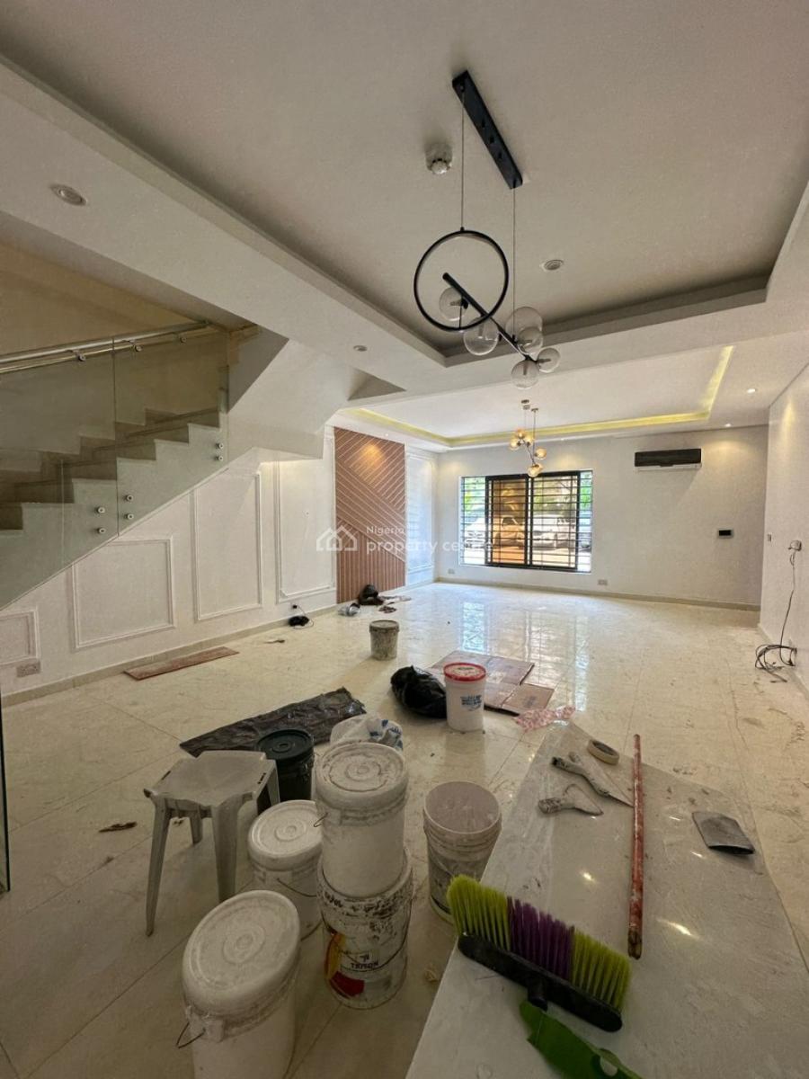 2 Units of Newly Renovated Spacious 4-bedroom Maisonette, Banana Island, Ikoyi, Lagos, Flat / Apartment for Rent