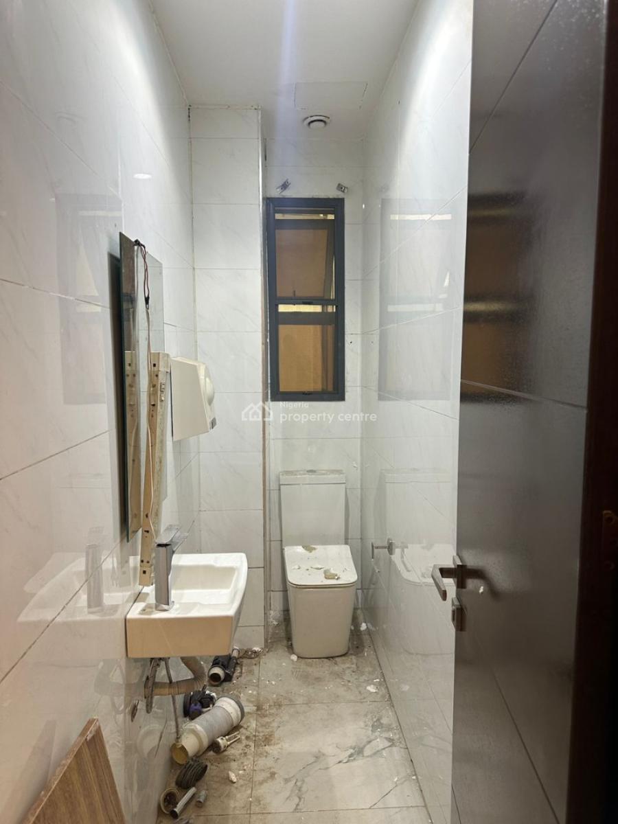 2 Units of Newly Renovated Spacious 4-bedroom Maisonette, Banana Island, Ikoyi, Lagos, Flat / Apartment for Rent