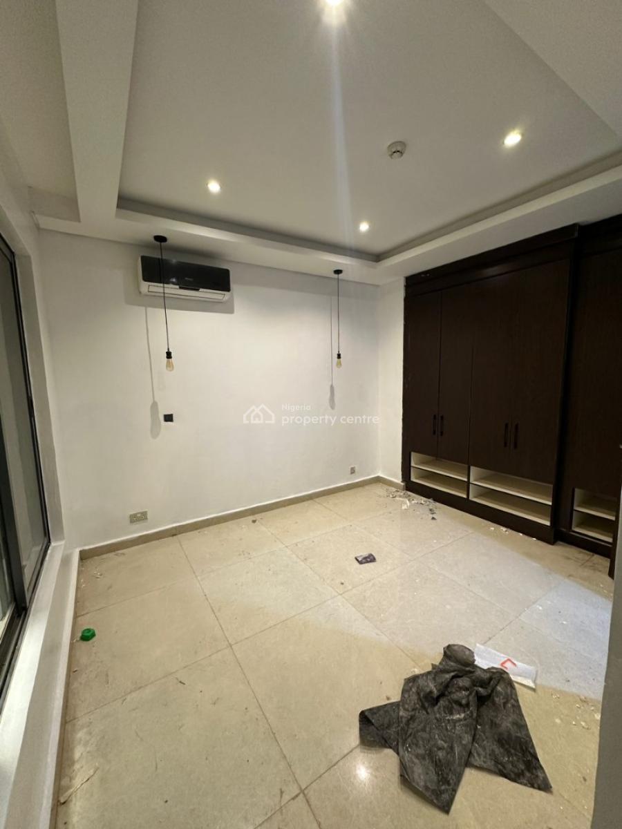 2 Units of Newly Renovated Spacious 4-bedroom Maisonette, Banana Island, Ikoyi, Lagos, Flat / Apartment for Rent