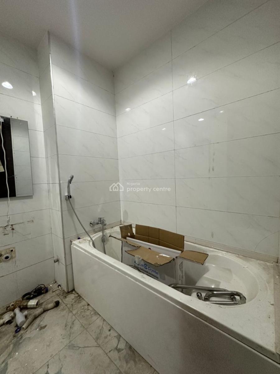 2 Units of Newly Renovated Spacious 4-bedroom Maisonette, Banana Island, Ikoyi, Lagos, Flat / Apartment for Rent