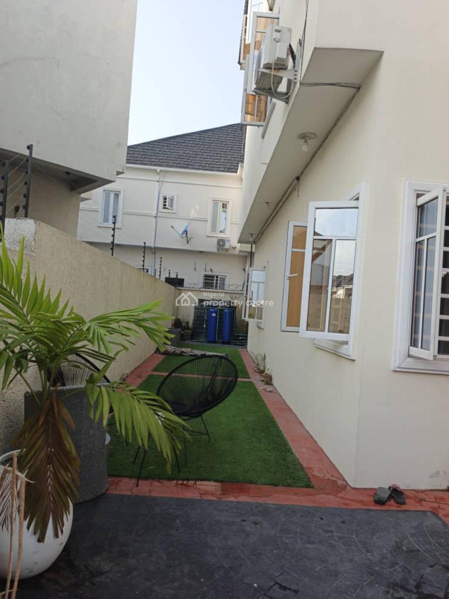 5 Bedroom Duplex in an Excellent Location, Road 17, Ikota Villa Estate, Ikota, Lekki, Lagos, Detached Duplex for Sale
