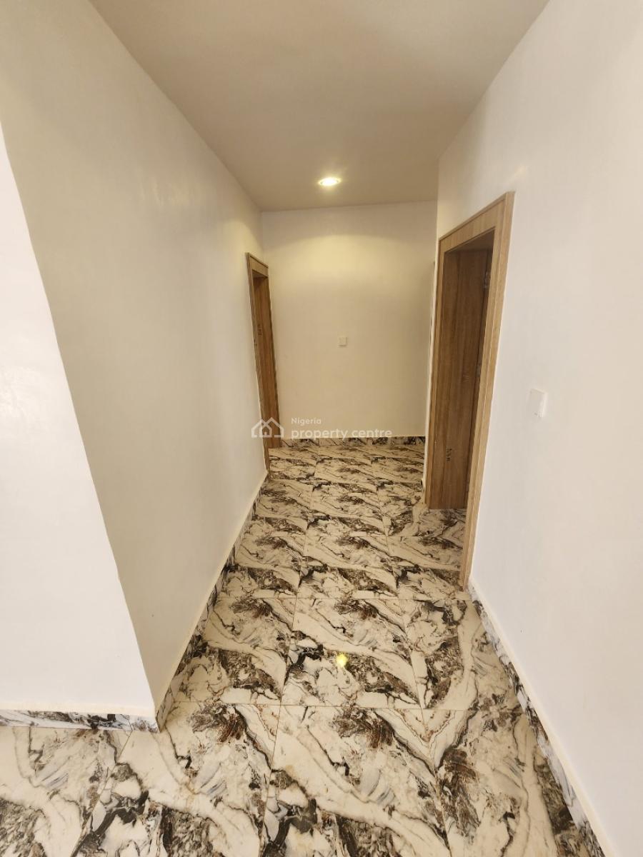 Luxury Three Bedroom Block of Flat, News Engineering, Dawaki, Gwarinpa, Abuja, Flat / Apartment for Rent