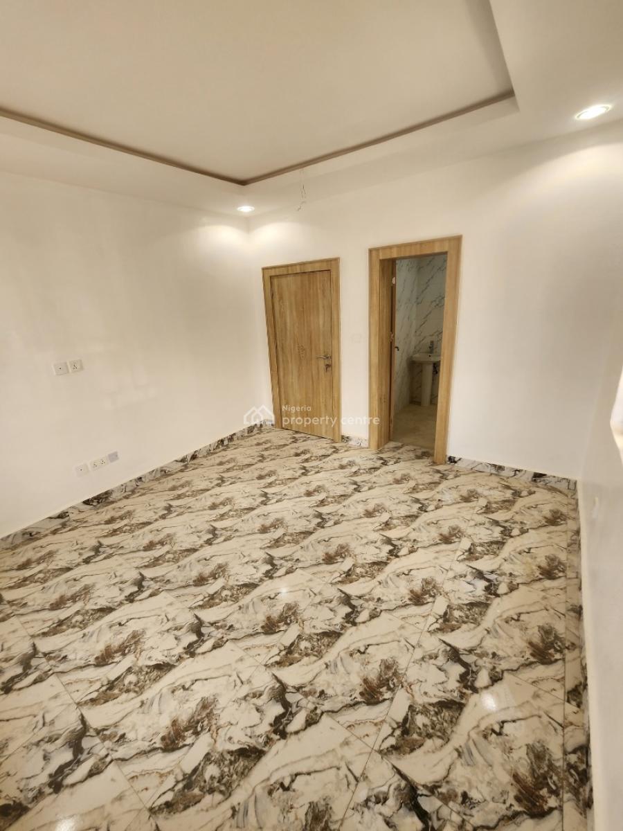 Luxury Three Bedroom Block of Flat, News Engineering, Dawaki, Gwarinpa, Abuja, Flat / Apartment for Rent