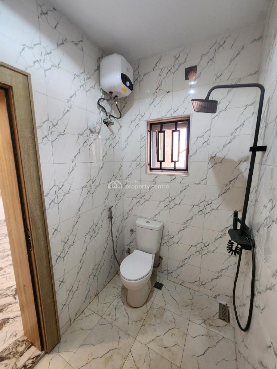 Luxury Three Bedroom Block of Flat, News Engineering, Dawaki, Gwarinpa, Abuja, Flat / Apartment for Rent