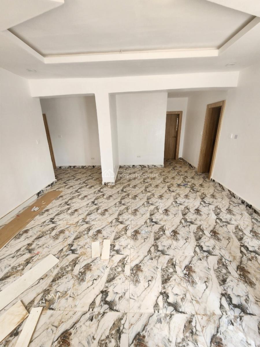 Luxury Three Bedroom Block of Flat, News Engineering, Dawaki, Gwarinpa, Abuja, Flat / Apartment for Rent