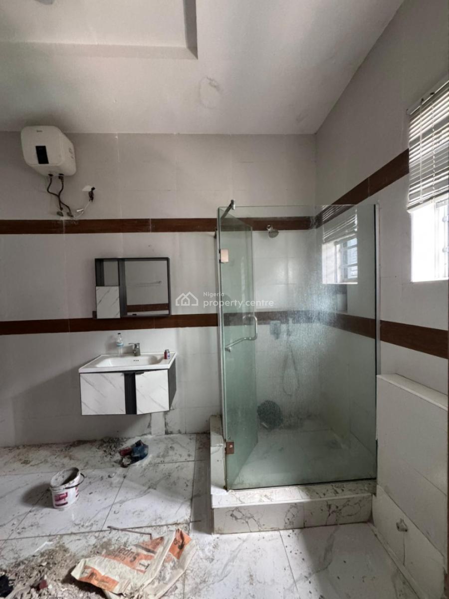Well Maintained Spacious 4-bedroom Duplex, Off Orchid Road By Chevron Toll Gate Elegan, Lekki, Lagos, Terraced Duplex for Rent