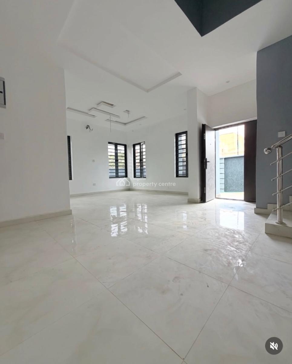 Exquisitely 3 Bedroom Semi Detached Duplex with a Room Bq, Gra Phase 2, Magodo, Lagos, Semi-detached Duplex for Sale