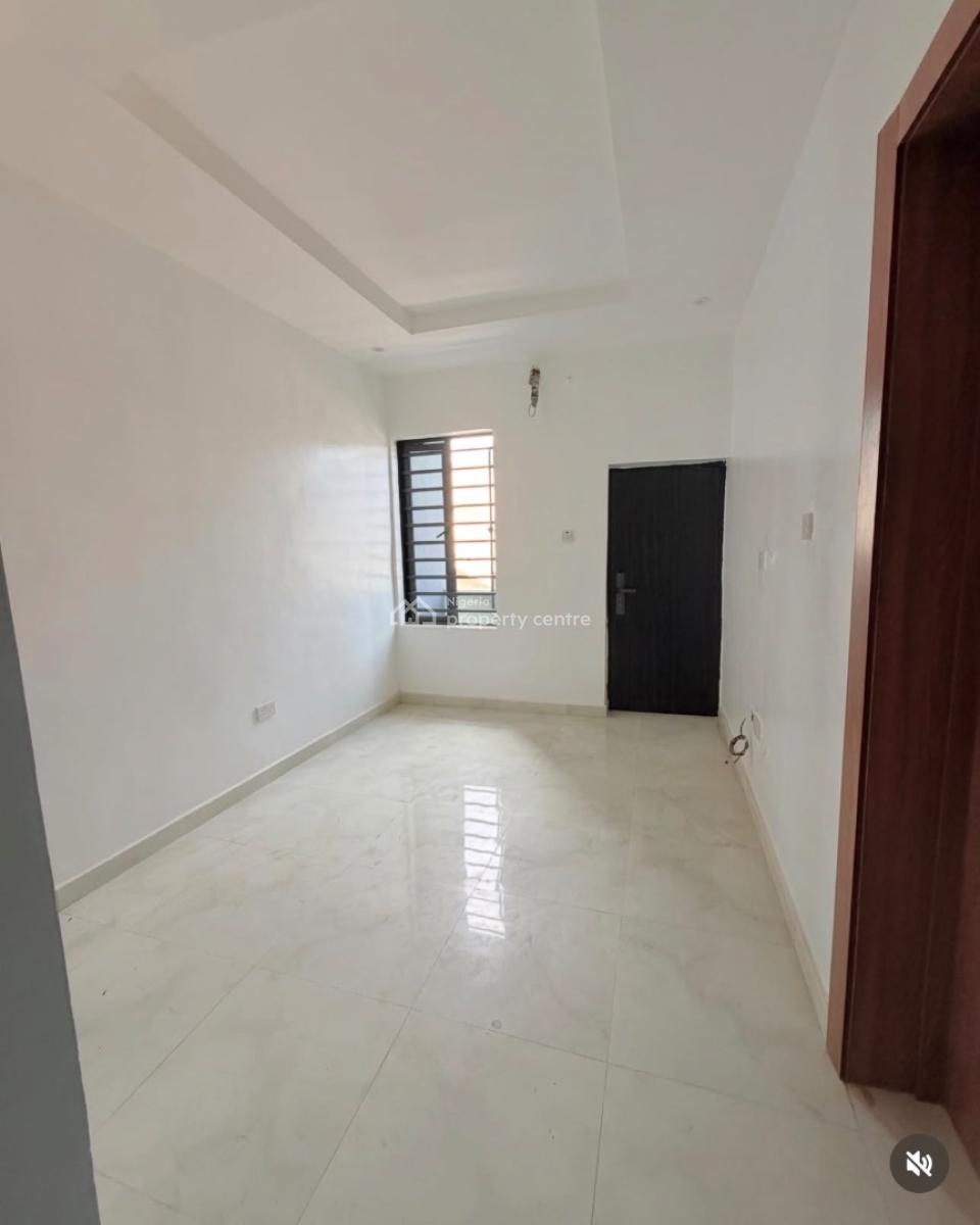 Exquisitely 3 Bedroom Semi Detached Duplex with a Room Bq, Gra Phase 2, Magodo, Lagos, Semi-detached Duplex for Sale