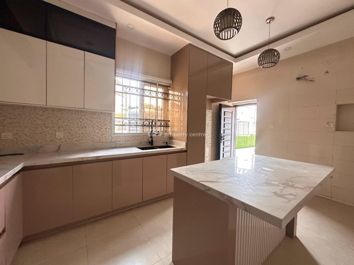 4 Bedroom Detached Duplex with Bq, Ikota, Lekki, Lagos, Detached Duplex for Rent