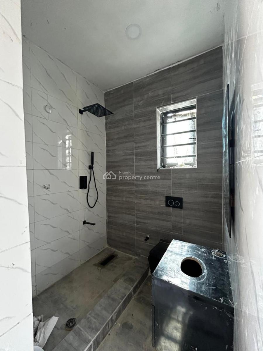 Luxury 2 Bedroom Flat, Fola Agoro, Yaba, Lagos, House for Sale