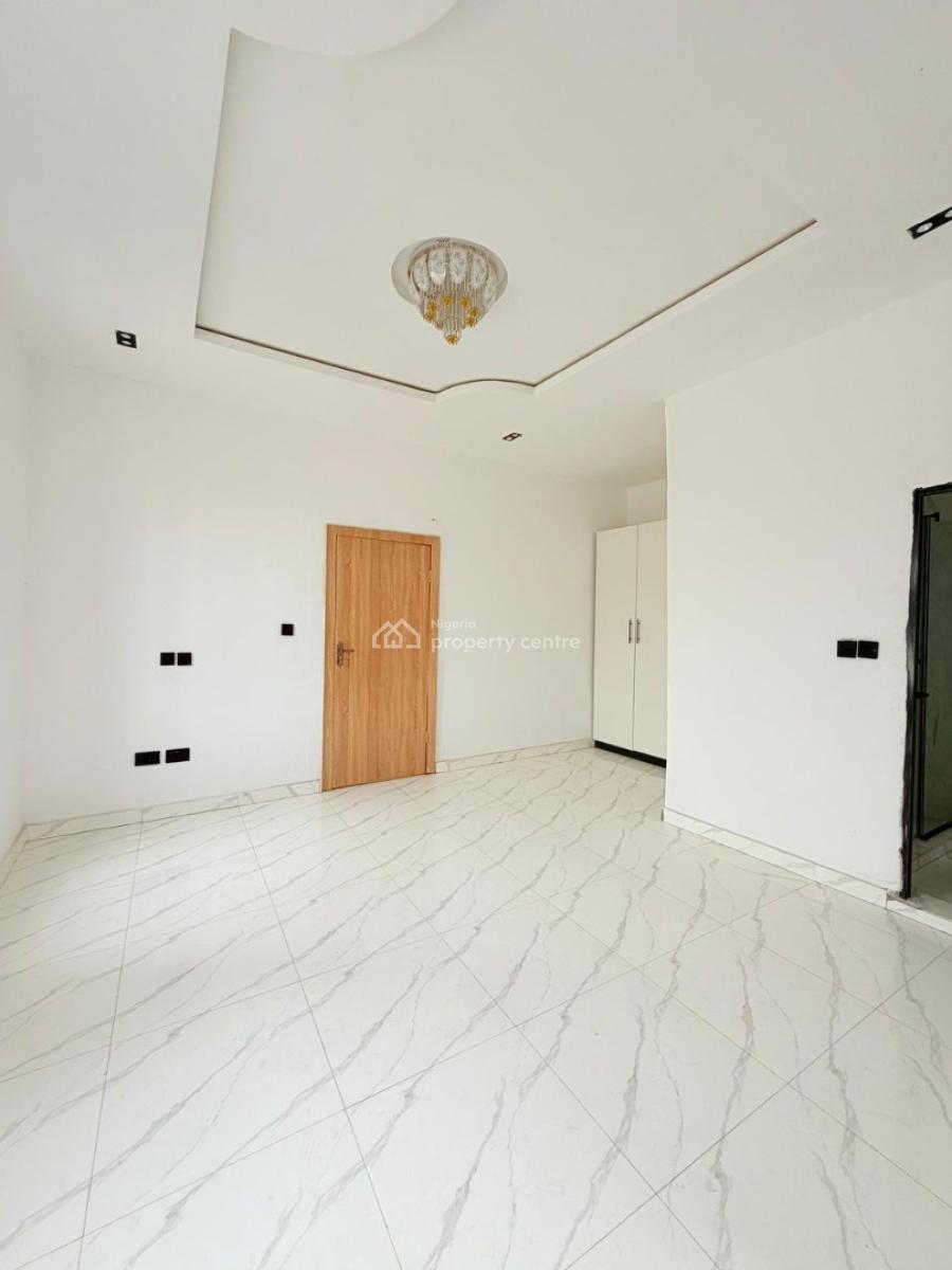 4bedroom Terrace House, Abraham Adesanya, Ajah, Lagos, Terraced Duplex for Sale