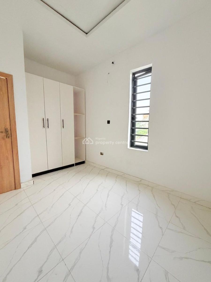 4bedroom Terrace House, Abraham Adesanya, Ajah, Lagos, Terraced Duplex for Sale