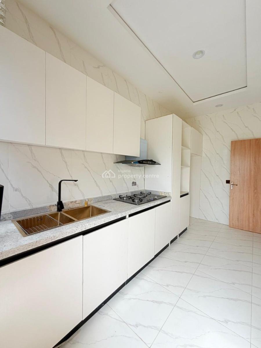 4bedroom Terrace House, Abraham Adesanya, Ajah, Lagos, Terraced Duplex for Sale