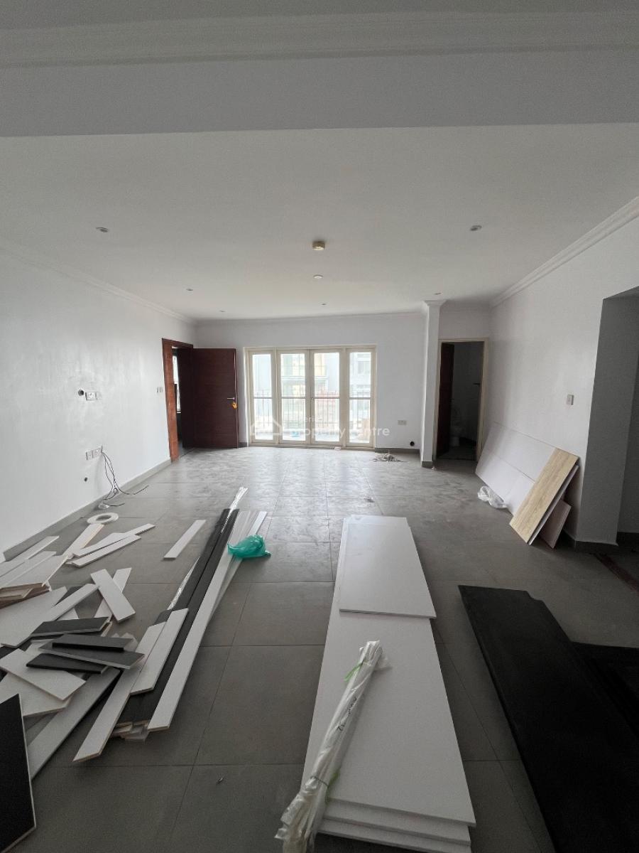 Standard 3 Bedroom Apartment Available, Ikate, Lekki, Lagos, Flat / Apartment for Rent