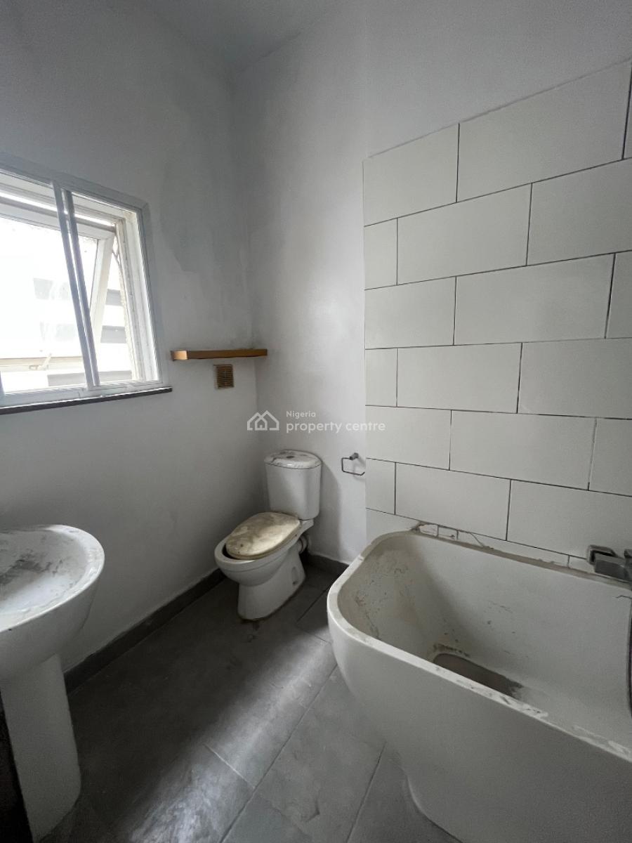 Standard 3 Bedroom Apartment Available, Ikate, Lekki, Lagos, Flat / Apartment for Rent