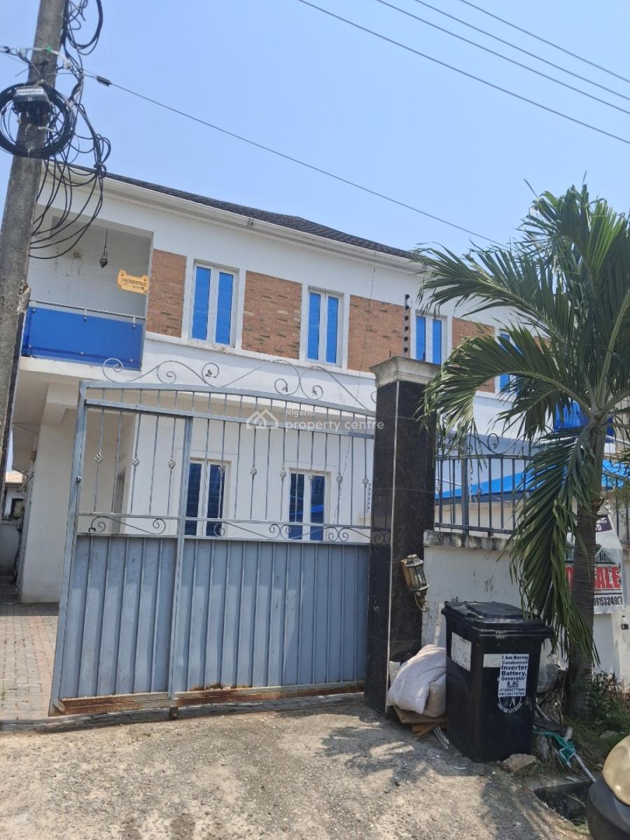 Spacious Semi-detached with Bq, Madam Cellular Estate, Agungi, Lekki, Lagos, Semi-detached Duplex for Sale
