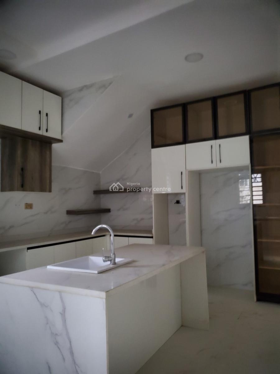 Luxury 7-bedroom Semi-detached Duplex with 4 Parlour, Asokoro District, Abuja, Semi-detached Duplex for Sale