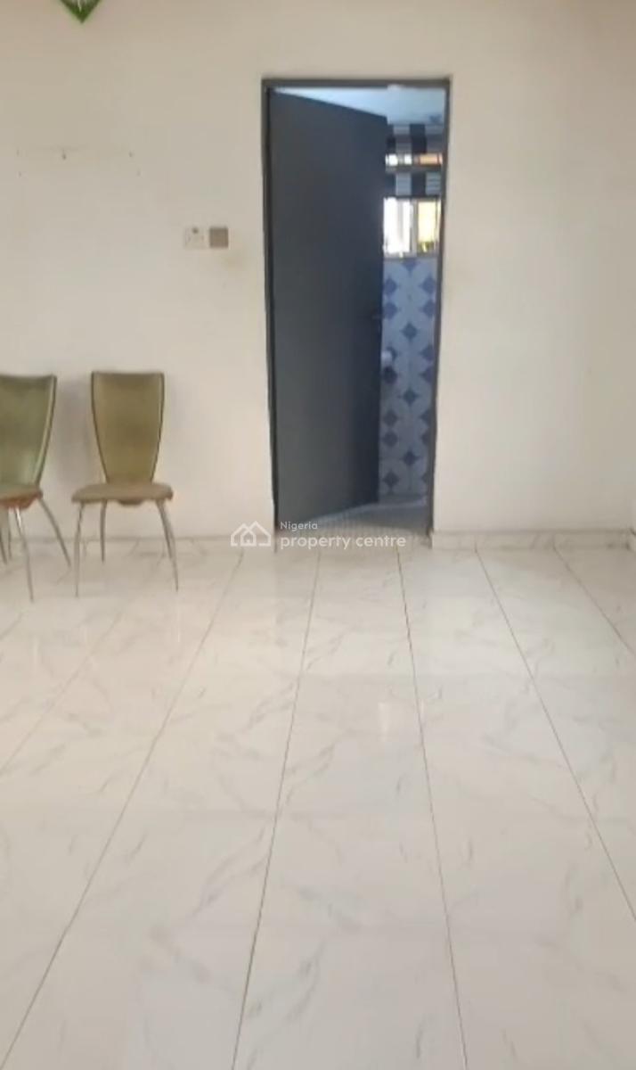 Decent 2 Bedrooms Flat Upstairs with a Water Heater and Wardrobe, Gbagada Phase 2, Gbagada, Lagos, House for Rent